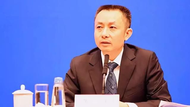 喜讯:《退役军人优待目录清单》曝光，10类举措惠及全体退役军人