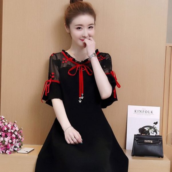 200斤姐姐嫩得像18岁，原来竟穿了5XL大码裙!洋气又显瘦