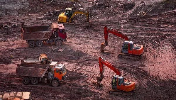  【确权】宅基地上闲置住宅，可以强制拆除？你家的宅基地，你真