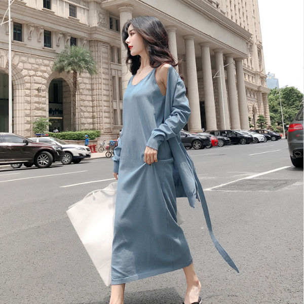 欧货裙昨天上新了，虽然小贵，却洋气时尚，让你气质优雅女神范