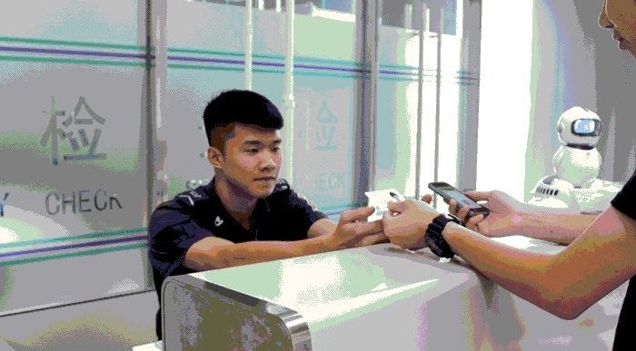 首次乘坐飞机，需要知道的登机流程，看完你会明白