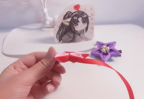  形状@你喜欢星星吗？用丝带做个星星发夹吧！