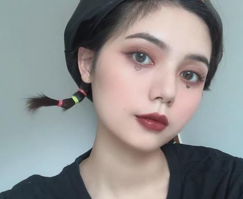  以说|男生眼中很丑的几个女生造型，汉服洛丽塔服纷纷上榜真是没天理