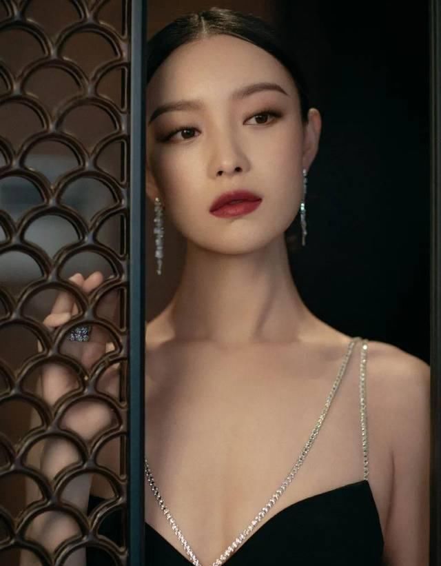  「高度」惊艳中国妆火了！学会这款妆，今年抢先美出新高度！