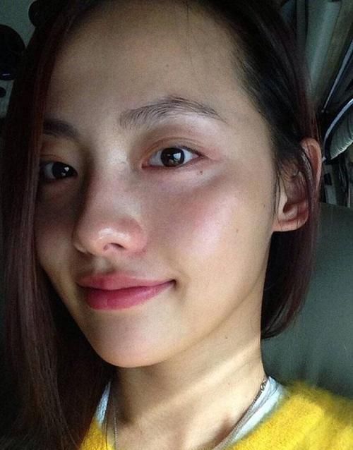  【看起来】精致的女人，懂得妆感不能过厚，化好这4个地方就行，还不易脱妆