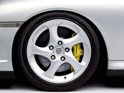 美将铝车轮列入2000亿关税清单将使其汽车制造业进退两难