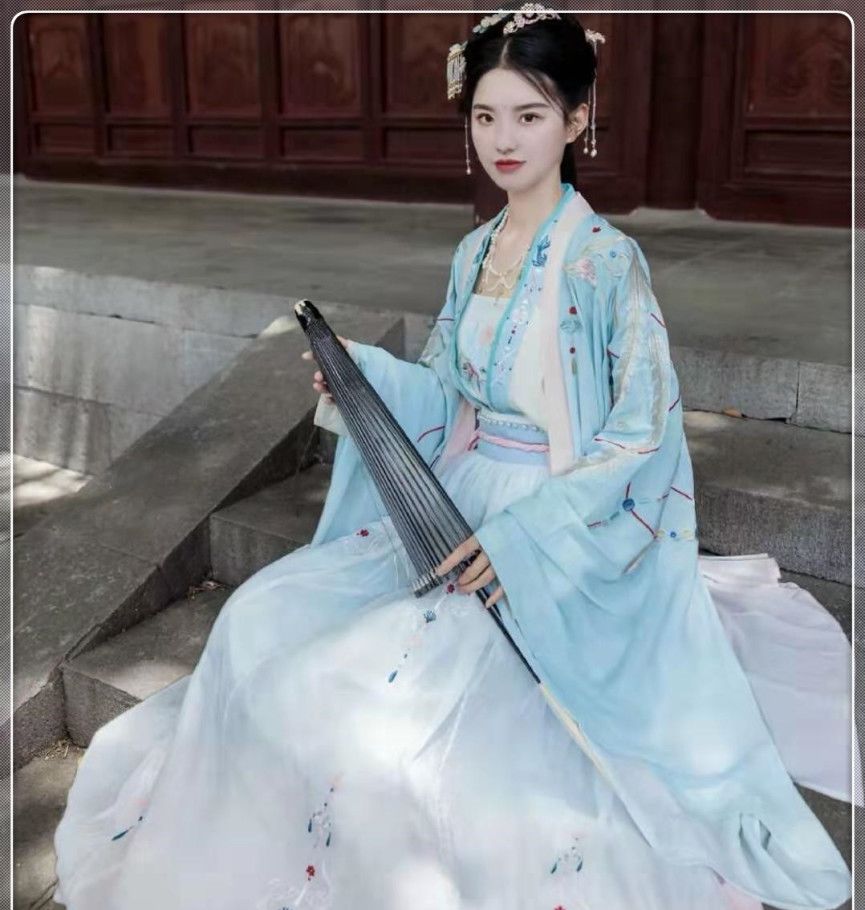  「汉服」五款“比水还干净”的汉服，好看不易撞，lo娘看了都心动！