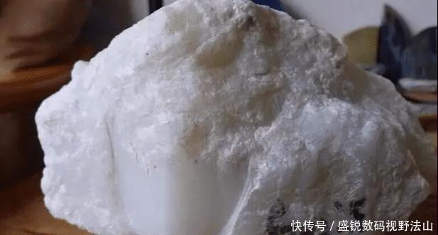  玉石：7年前42公斤原石2000万已是天价，现在给一亿我也不卖