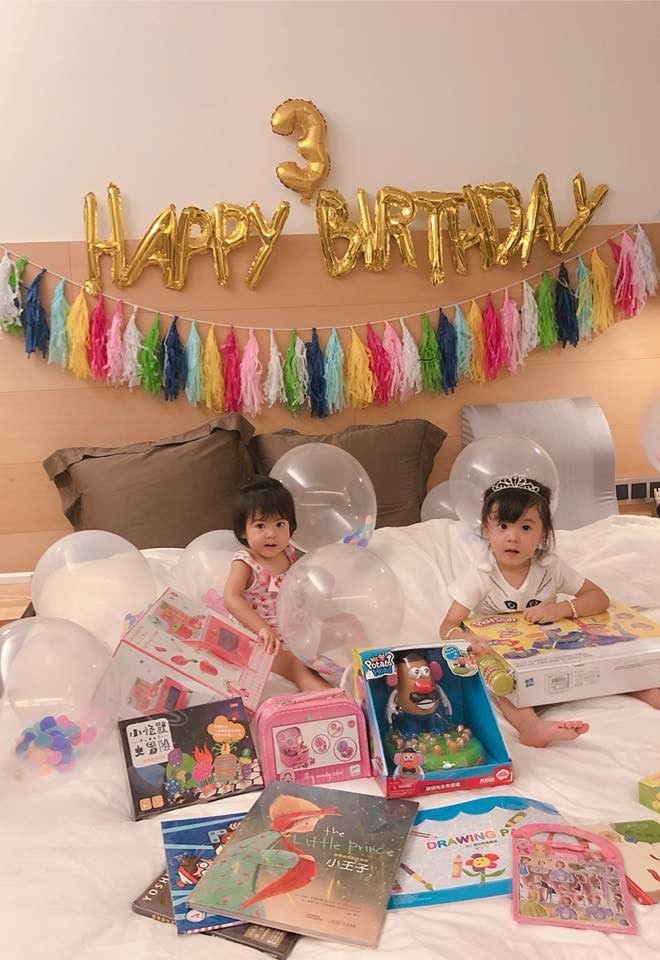 咘咘生日,贾静雯宣布喜讯家里又多了新成员 网友:波妞总算解放了