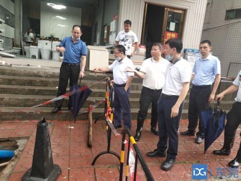工作|速度!6小时修复人行道塌陷