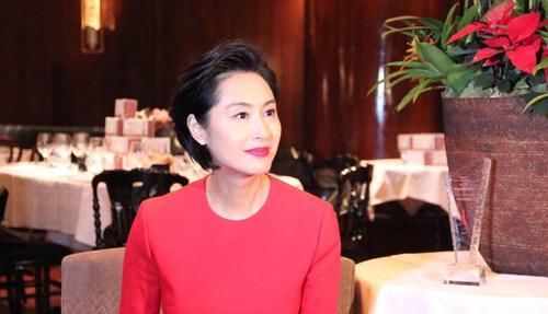  『大越』有这3个特征的女人，年纪越大越“省钱”，无需过多保养就很女神