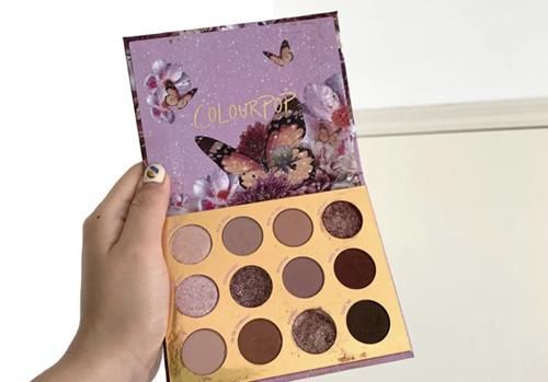  #Colourpop#Colourpop眼影盘推荐！珊瑚丛盘“斩男”，蜜桃盘原气，蝴蝶花盘烂漫