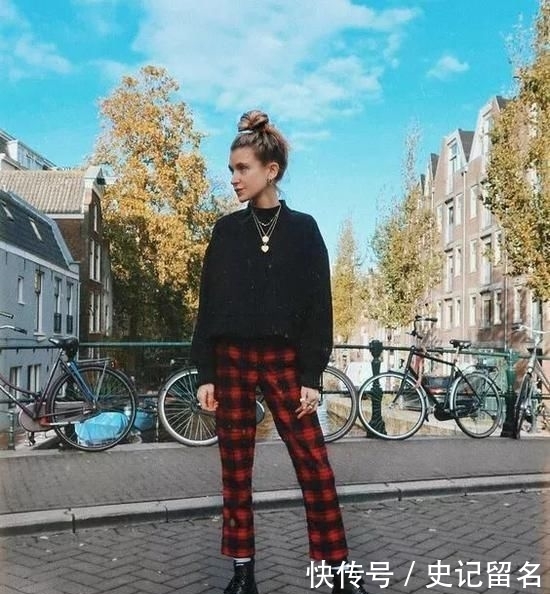 #全能#休闲范or复古风?格纹裤简直是全能搭