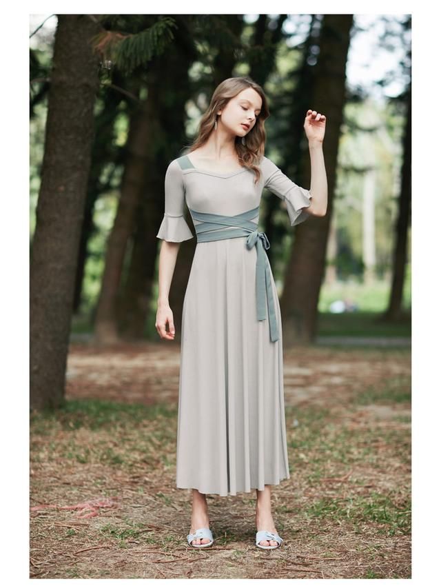 时装搭配ifashion｜集美貌于一身，可以称为直男斩的小裙纸