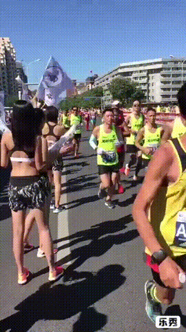 北马事件啦啦队女生表示坚决报警，这张聊天截图能否作为警方证据