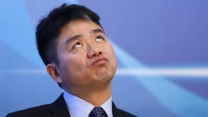 京东套路回应遭打脸！公益就只是捐钱？刘强东出事竟乐坏了他！