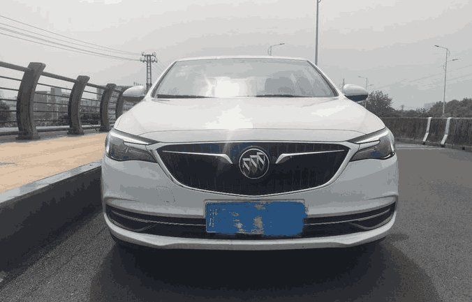 日系车真的很省油?听完内部员工的话，网友:被这谎言骗了几十年