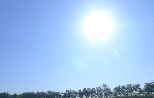  不想@不想自己晒黑，防晒措施要做好，你知道怎么应对吗