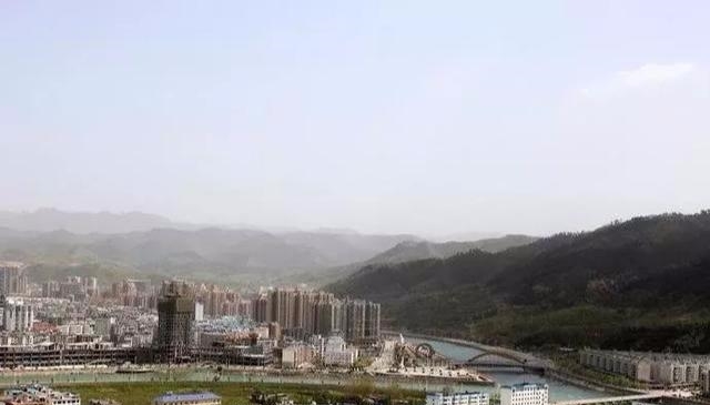 湖北最盛产美女的县，人口50余万，是个找媳妇的好地方