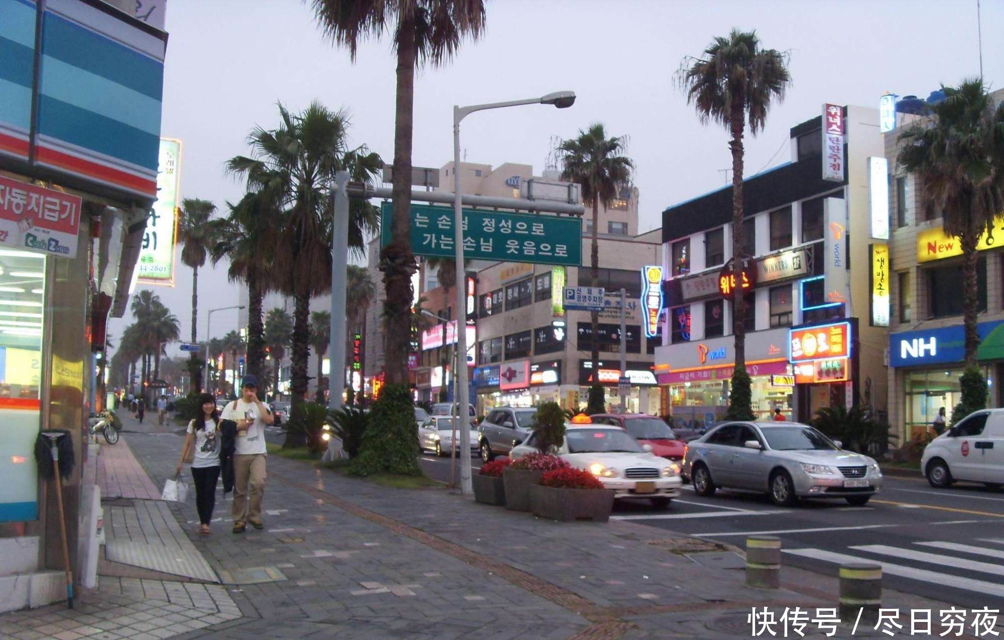 曾万人请愿拒绝中国游客，如今中国人真的不来了，当地人却后悔了