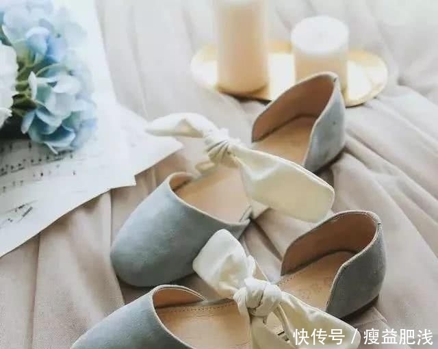  『舒适』初春一定要入的几款鞋子，百搭舒适不磨脚，高颜值更吸睛