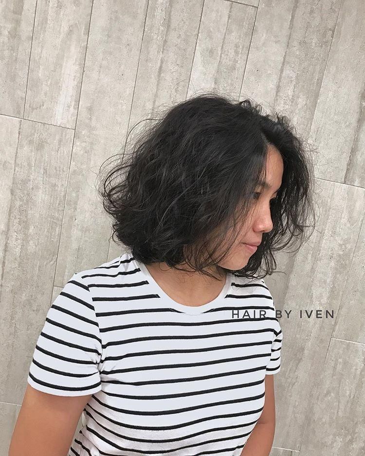 怕脸大，剪这样的发型，你也可以做小颜女生