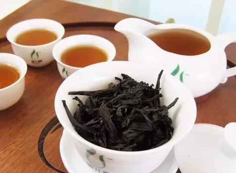 揭秘:隔夜茶、隔夜水、隔夜饭菜到底哪些不能吃?网友:真相了!