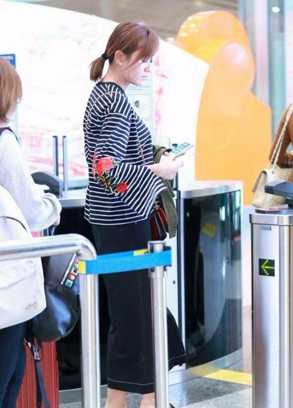 田亮真有眼光!叶一茜这么瘦，别人锁骨放硬币，她都可以放鸡蛋!