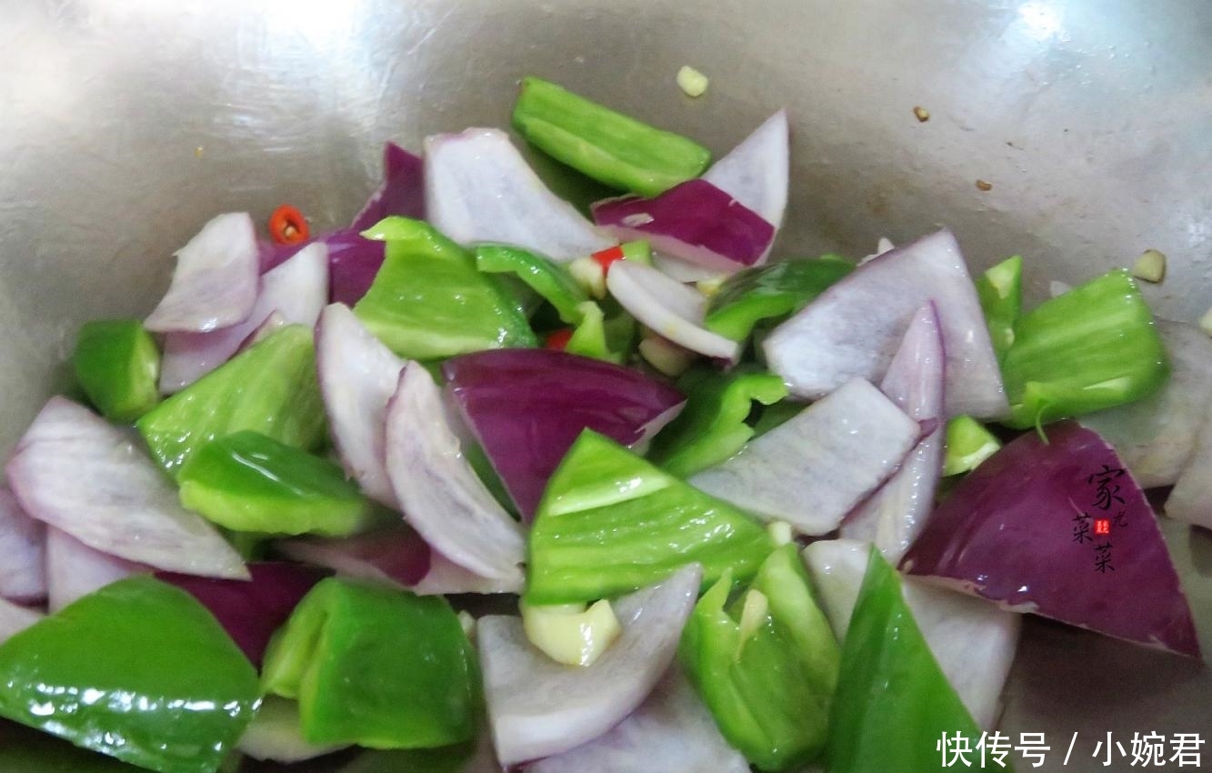 「牢记」以后不管炒啥肉, 别再用淀粉腌制了, 牢记3点诀窍, 肉片鲜嫩入味