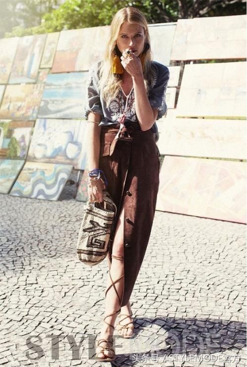 想要长腿不受罪?低跟鞋也能小露性感!