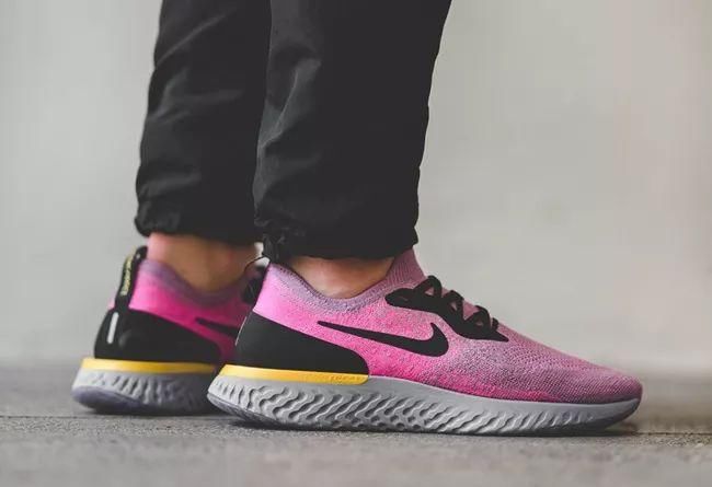 最骚气配色!能驾驭这双 Epic React 的男生估计不多!