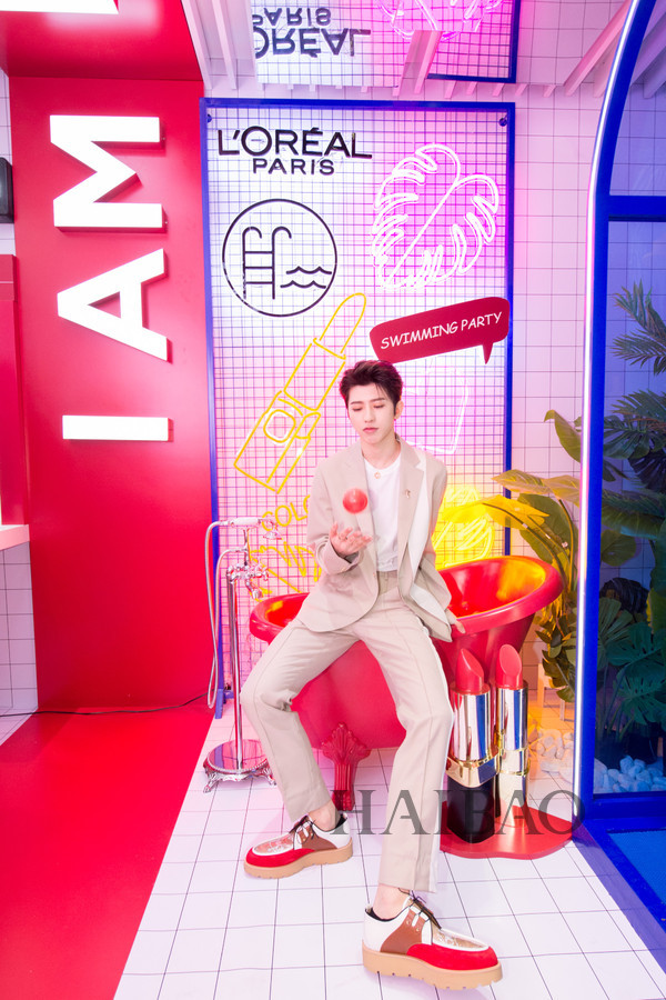 巴黎欧莱雅携手蔡徐坤发布红胖子气垫！