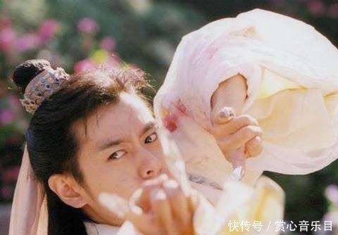  「唯一」萧峰唯一恐惧的武功，降龙十八掌自愧不如，百年内只有