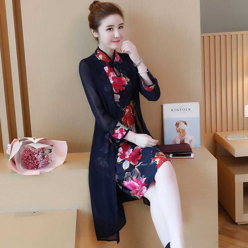 等七八天，旗袍裙终于上新!看完立马买2件，婆婆穿美到不可思议