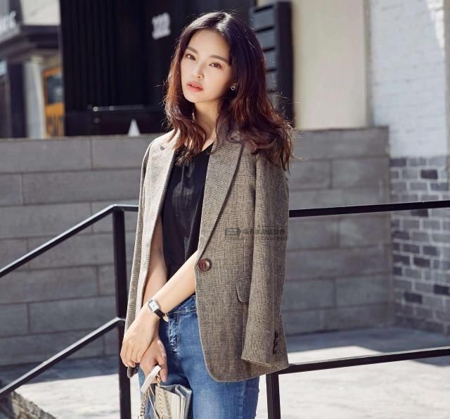  女生：肩宽女生们看过来，这三件单品一定要远离！