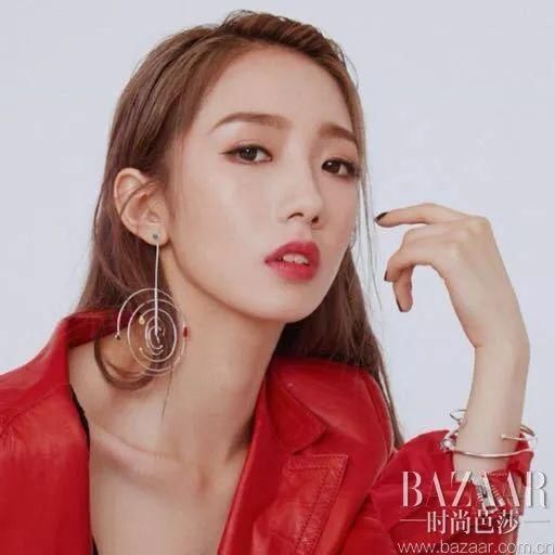 山支大哥“C位”出道，完美小脸直女也照样斩！