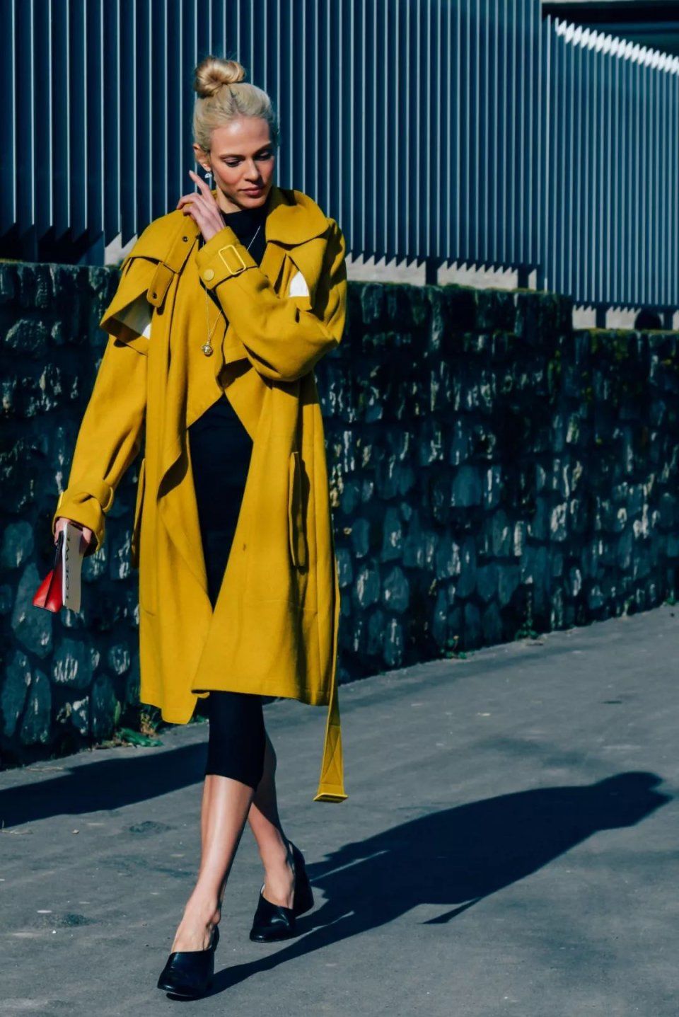 我被今年这个流行色圈粉了，太吸睛!