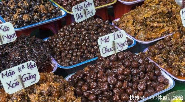 那些不卖东西给中国人的商家，现在怎么样了，看完真解气