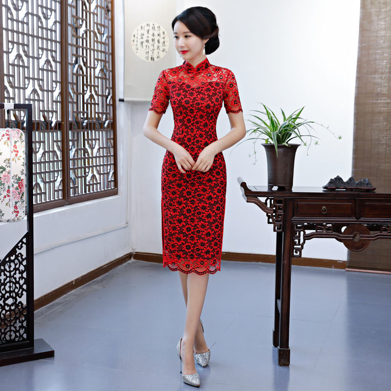 小衫打底裤太丑，7080后千万别穿!新款秋裙上新，洋气显气质