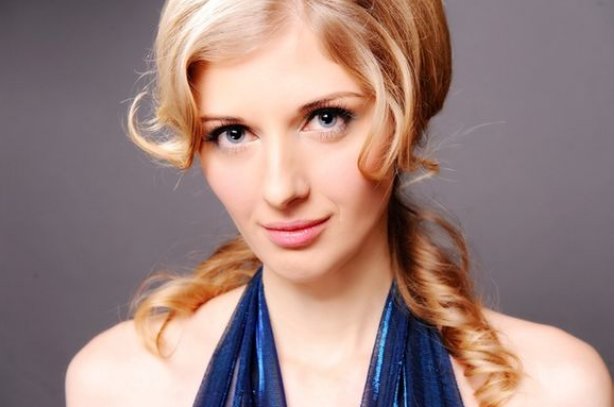 小伙常晒与俄罗斯农村媳妇幸福生活，大家却都在第六张图里找美女