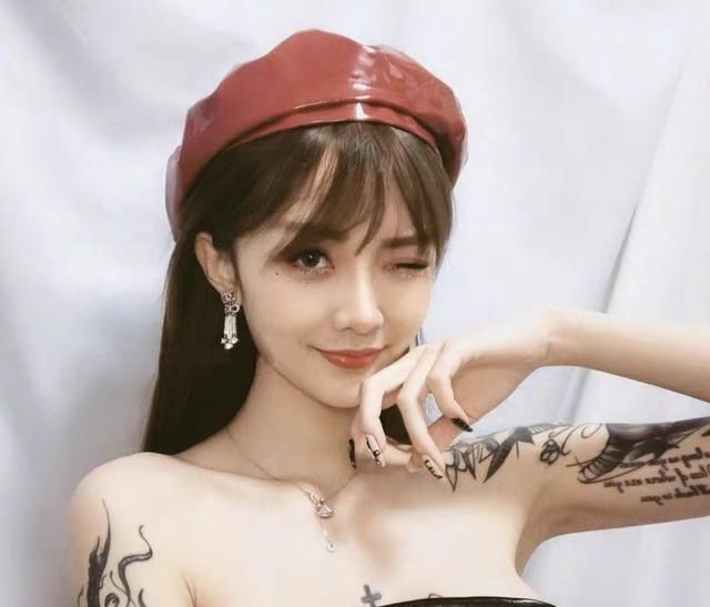  『博主』这些美妆博主的常见化妆雷区,你中招了几个?