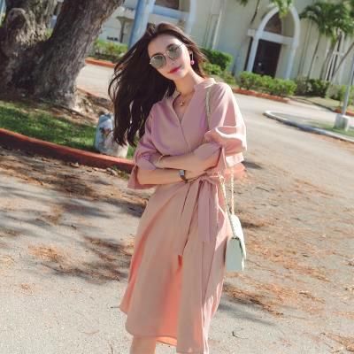 新发现一种连衣裙：叫“奶油裙”，甜美减龄又俏皮，美的无懈可击