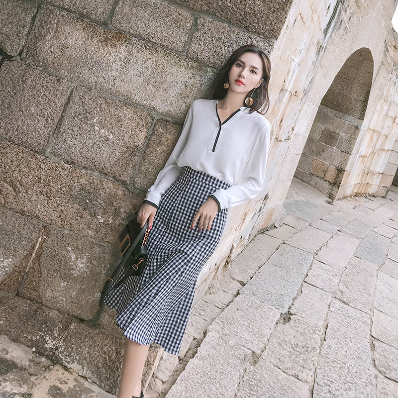 出差回来，老婆穿了新买的“欧版装”，比之前美太多，这才叫女人