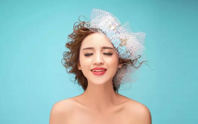 男人眼中素颜和化妆的女人，差别竟然这么大，你中枪了吗？