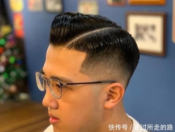  『发型就』男士剪“油头发型”真的很帅气，并不油腻