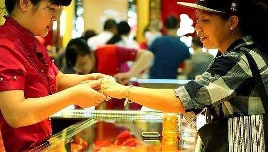 在中国家庭年收入25万元，属于什么水平？