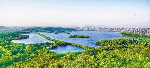 25万人耗费40年，在沙漠中挖出10个西湖，沙漠变绿洲