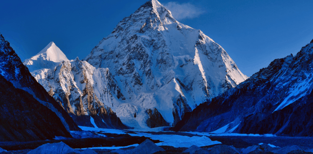  逼近@千亿蝗虫逼近中国边境，但你的辣椒和孜然可能白准备了