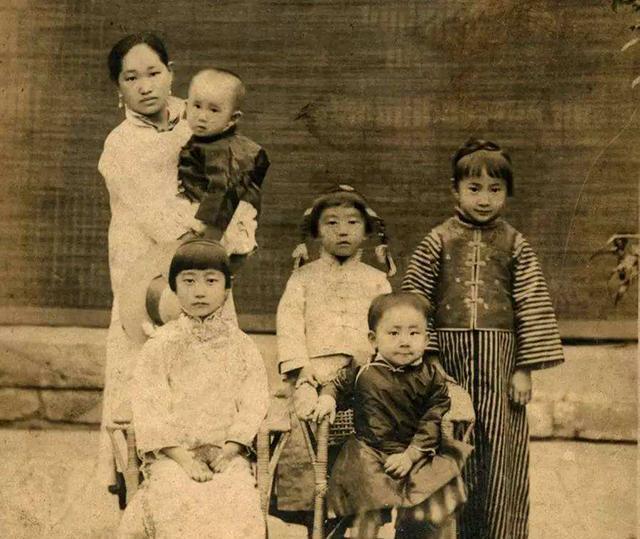  『余生』出身名门，却一生未婚，她挚爱一人，悲凉余生！