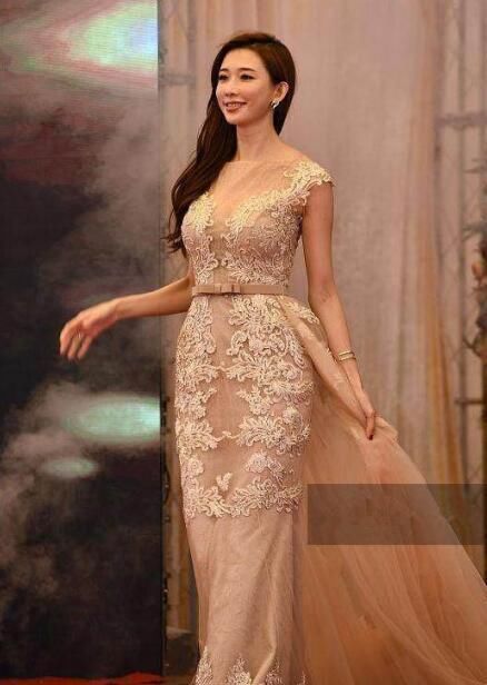 林志玲穿裸裙，马伊琍穿裸裙，网友:终于知道轻佻和清丽的区别!